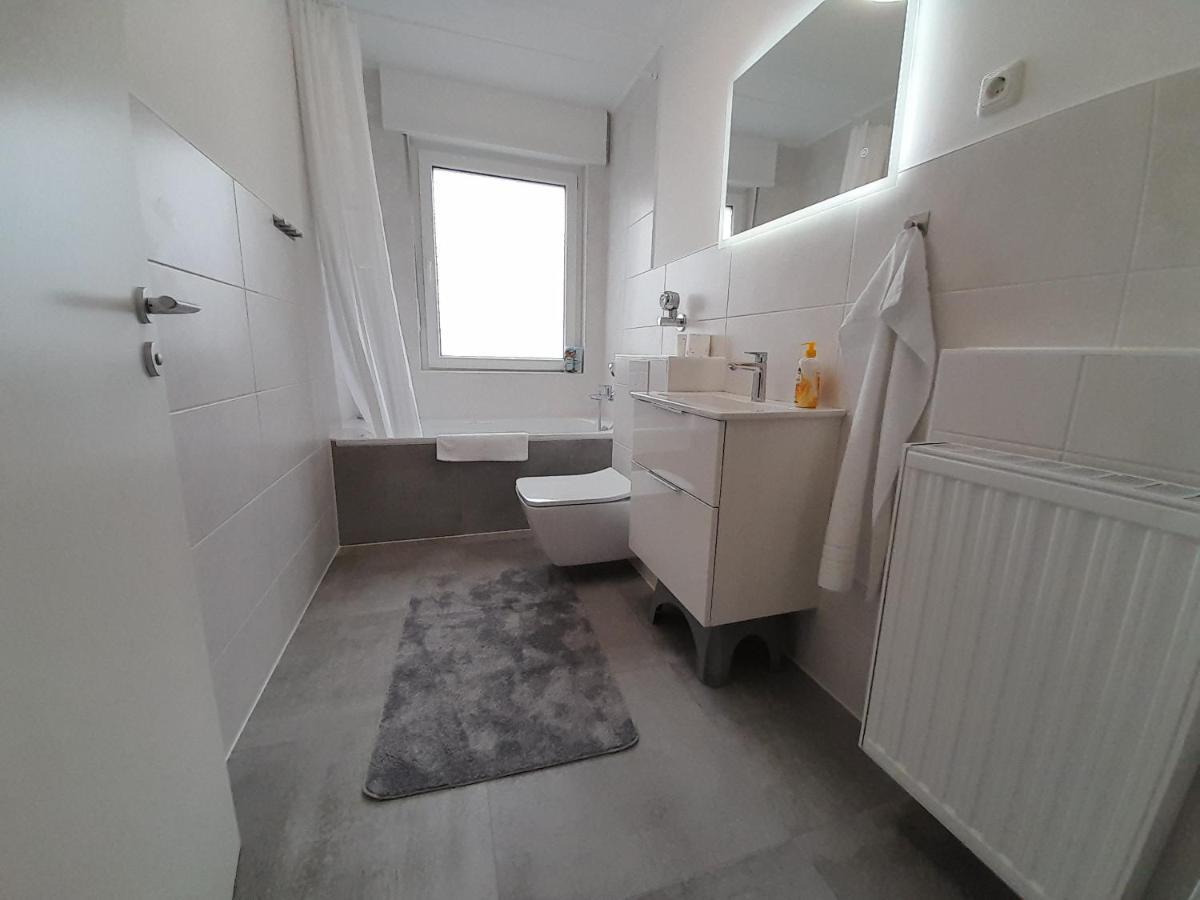 4-Zimmer-Ferienwohnung, Modern, Kueche, Wlan, Netflix Кастроп-Рауксель Екстер'єр фото
